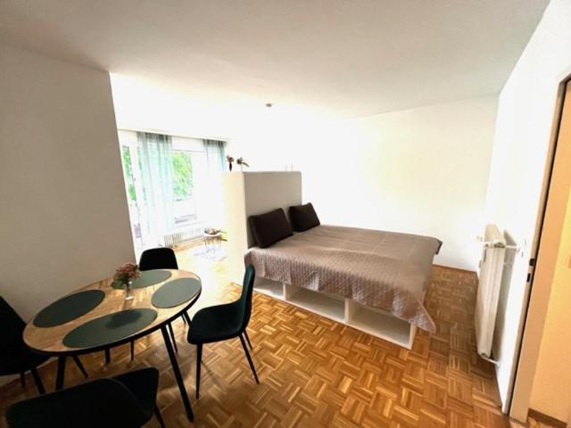 Ganze Ferienwohnung In Top Lage Mit Loggia Klagenfurt am Wörthersee Exterior foto