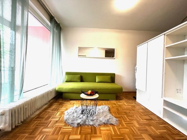 Ganze Ferienwohnung In Top Lage Mit Loggia Klagenfurt am Wörthersee Exterior foto