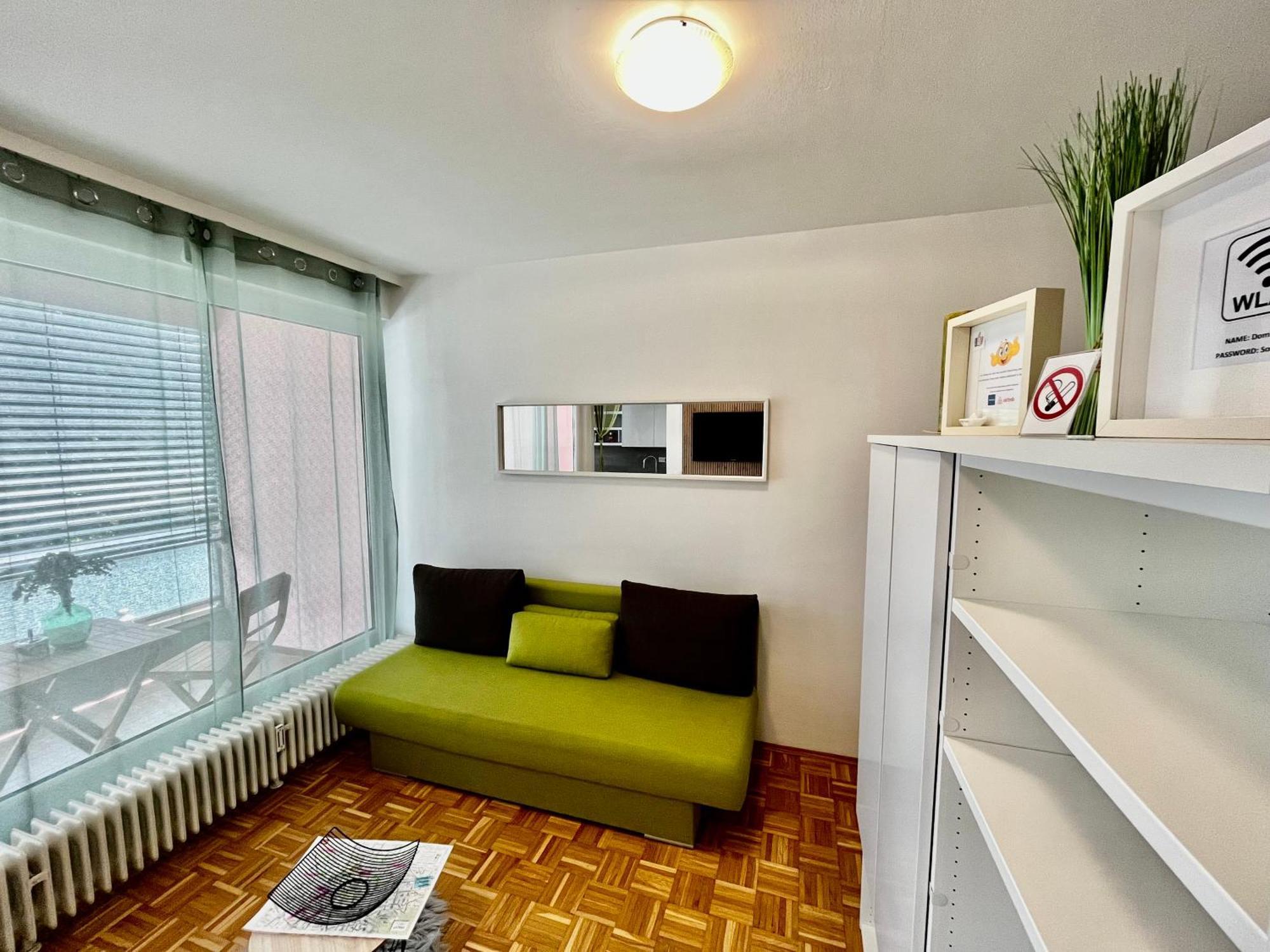Ganze Ferienwohnung In Top Lage Mit Loggia Klagenfurt am Wörthersee Exterior foto